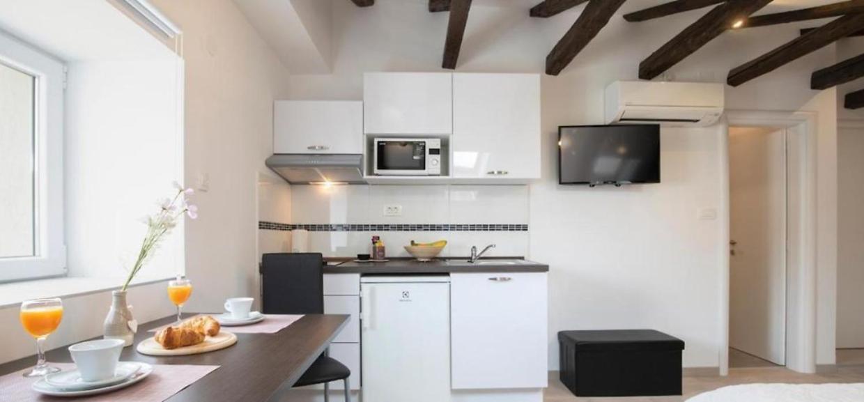 Central Apartments PUY Exterior foto