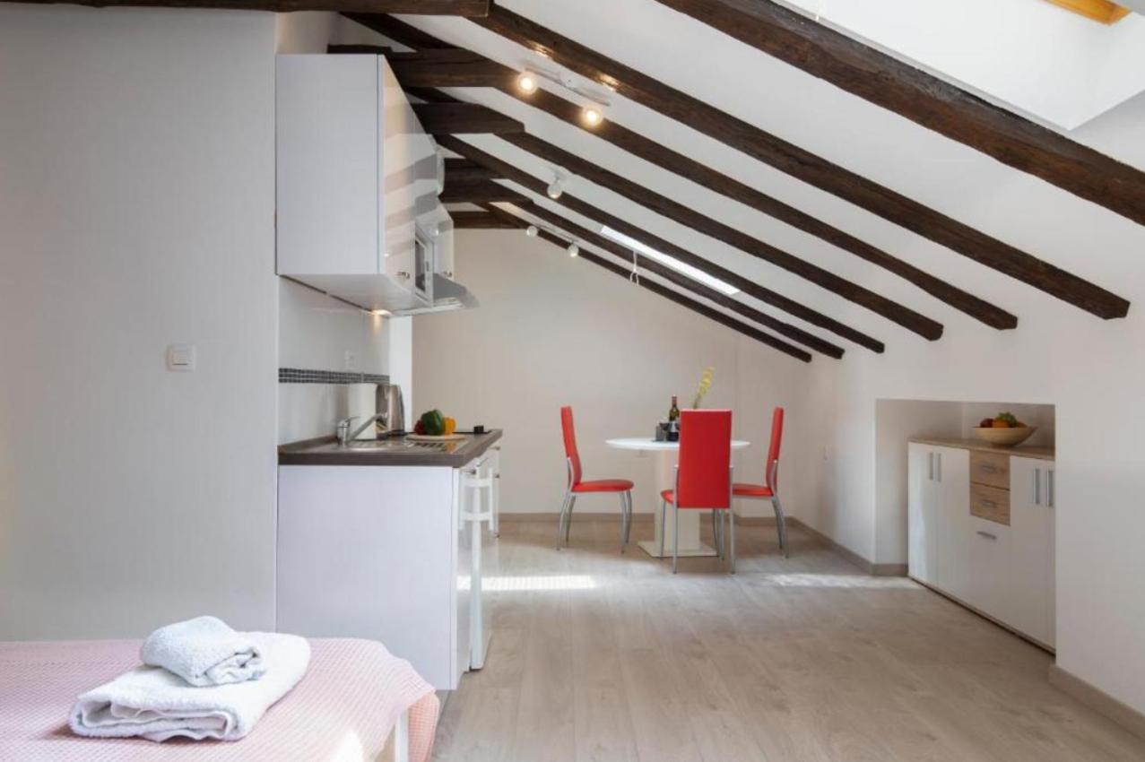 Central Apartments PUY Exterior foto