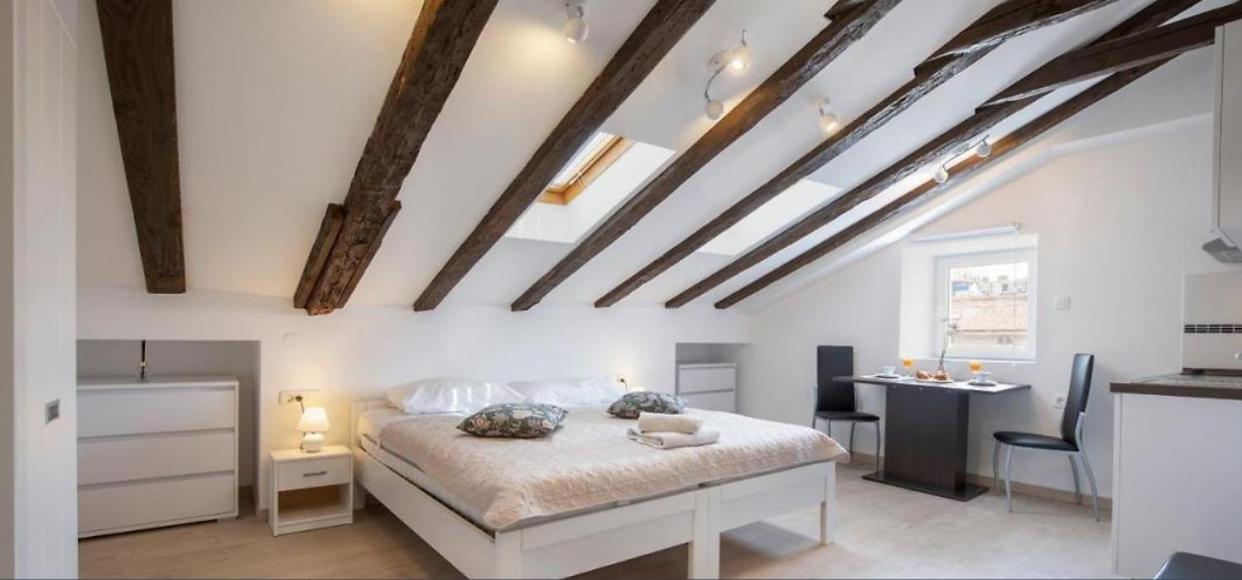 Central Apartments PUY Exterior foto